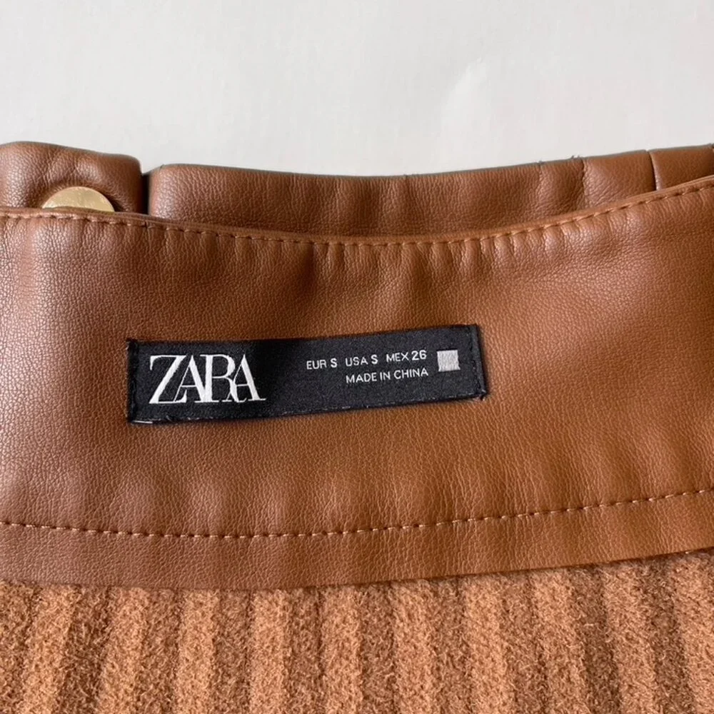 Zara Faux Leather Women's Gold and Brown Pleated Mini Skirt women's Small - Picture 3 of 6